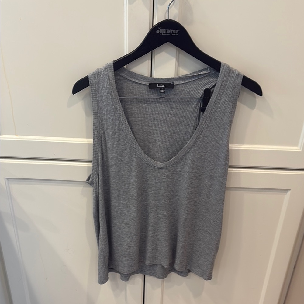 Lulu's Heather Gray ribbed Drapey Tank Top Relaxed Fit Medium